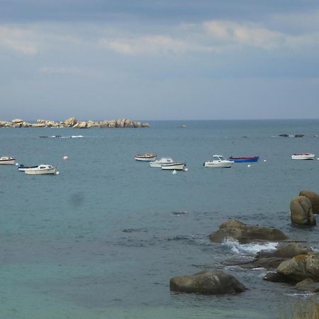 La Maison Bateau Au Bord De Mer Guissény エクステリア 写真