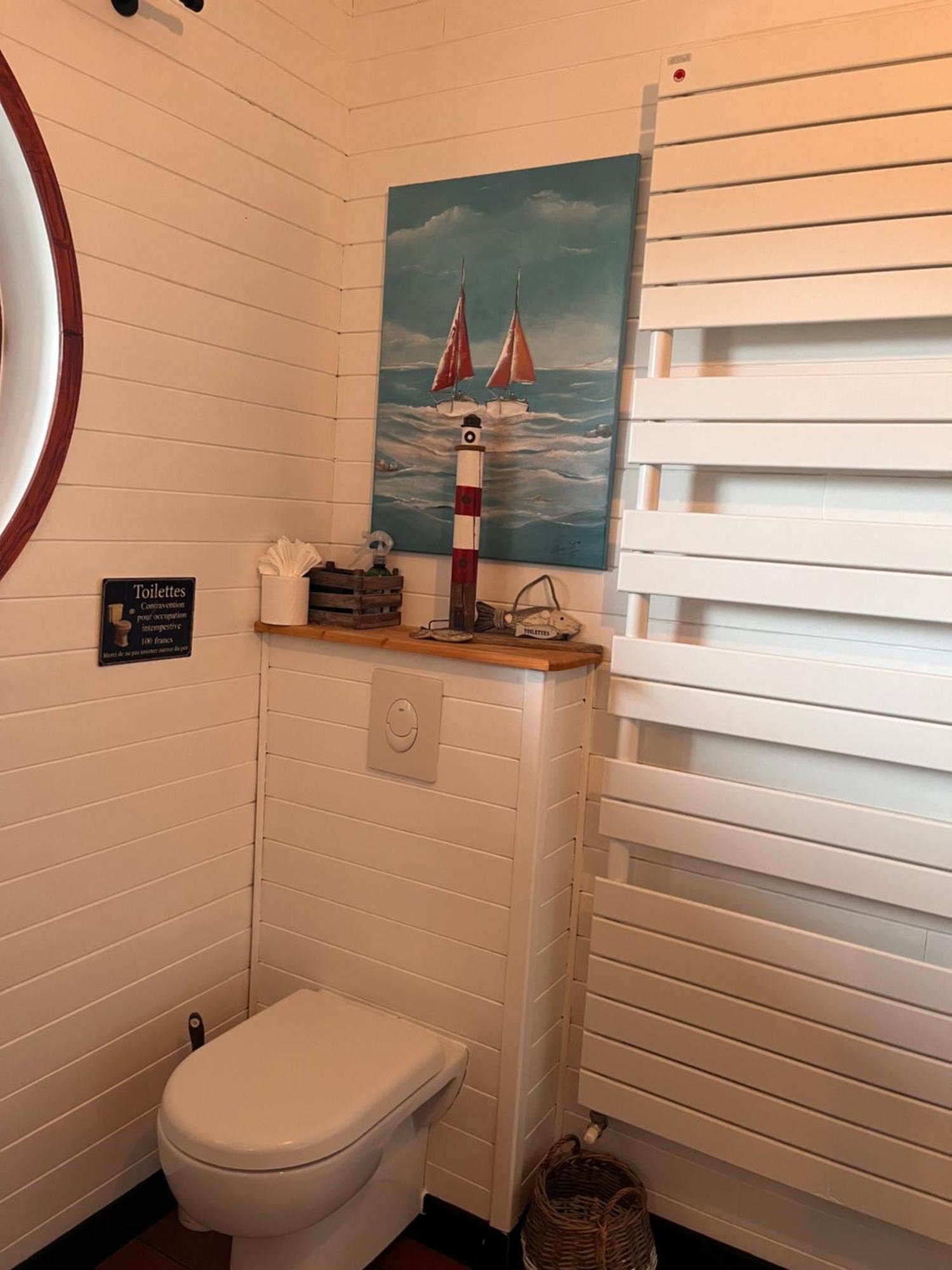 La Maison Bateau Au Bord De Mer Guissény エクステリア 写真