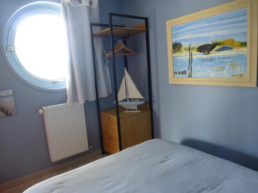La Maison Bateau Au Bord De Mer Guissény エクステリア 写真